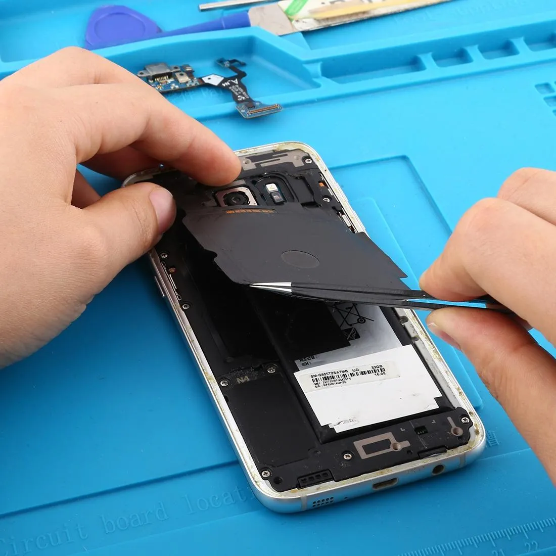 14-in-1 Mobile Phone Repair Tool Set Jf 668