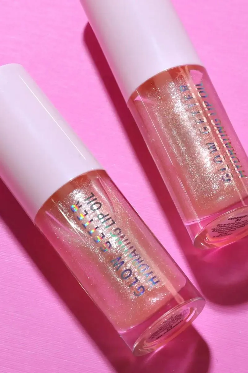Glow Getter Hydrating Lip Oil in Champagne Kiss